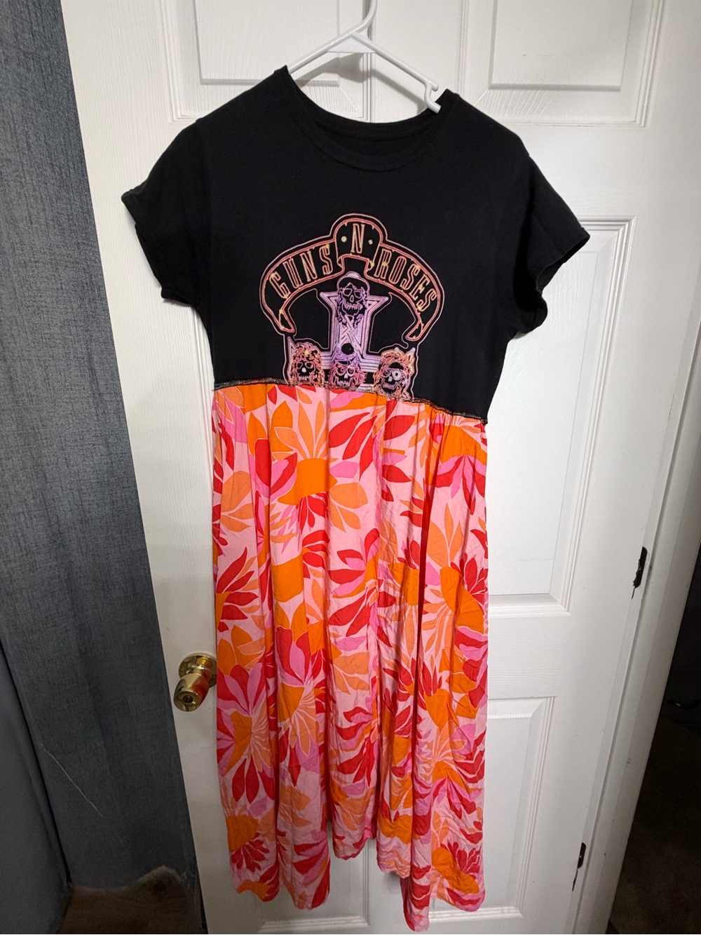 Guns and roses Black & Pink Floral Dress